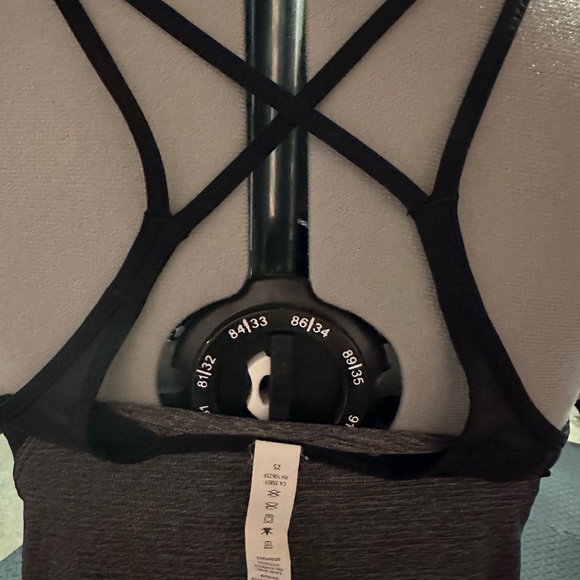 Lululemon Tank - Picture 6 of 7
